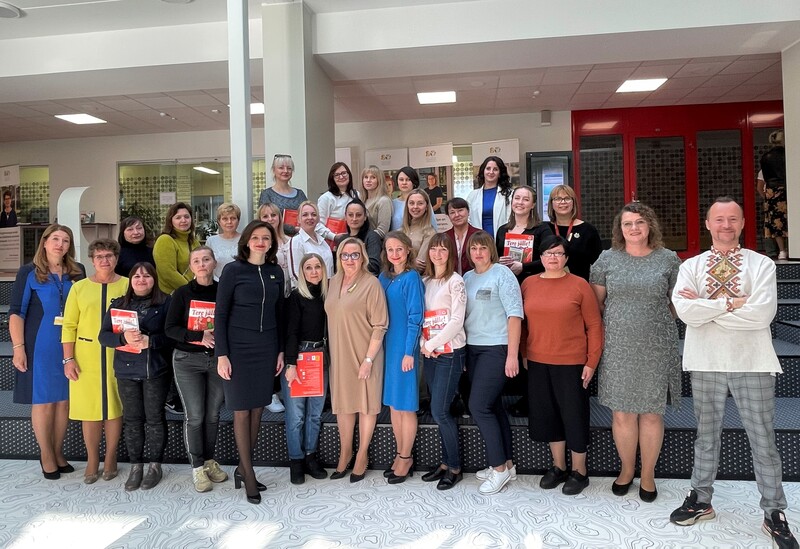 Tallinna Tervishoiu Kõrgkoolis alustasid õpinguid Ukraina sõjapõgenikest õed